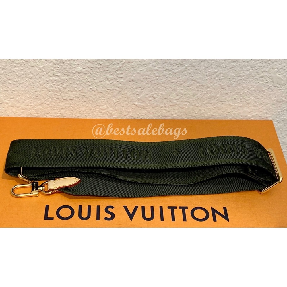 ❌SOLD❌ New Auth Louis Vuitton Strap Multi Pochette